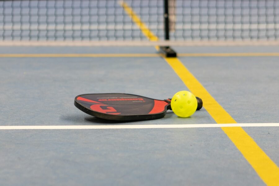 Best Pickleball Paddles for Players Who Rely on Shot Prediction and Control