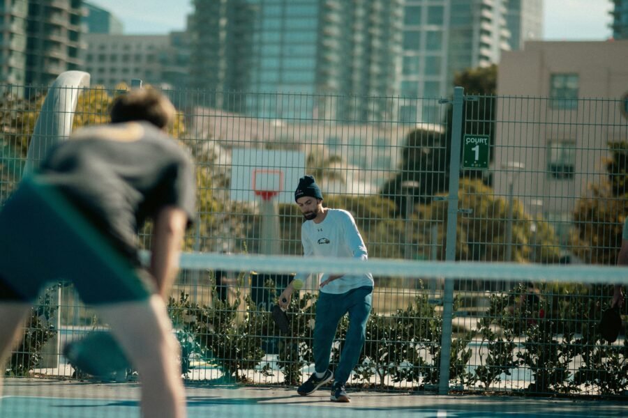 Pickleball Smart Play: What Opponents’ Movements Reveal About Their Next Hit